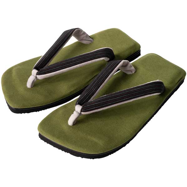 奈良月ヶ瀬のお茶で染め上げた布を使用した雪駄